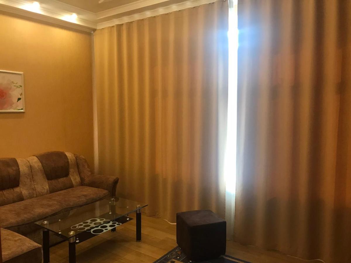 Bilyj Rojal Hotell Zaporizhia Eksteriør bilde