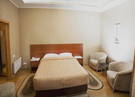 Bilyj Rojal Hotell Zaporizhia Eksteriør bilde