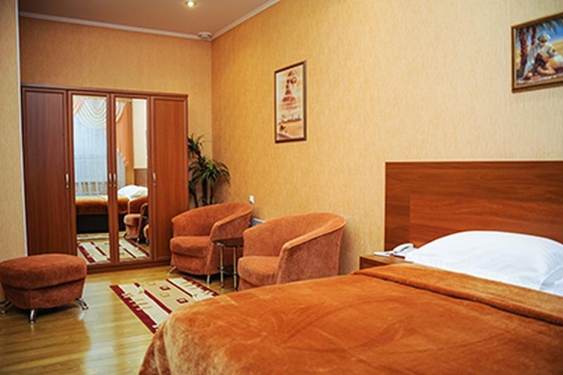 Bilyj Rojal Hotell Zaporizhia Eksteriør bilde