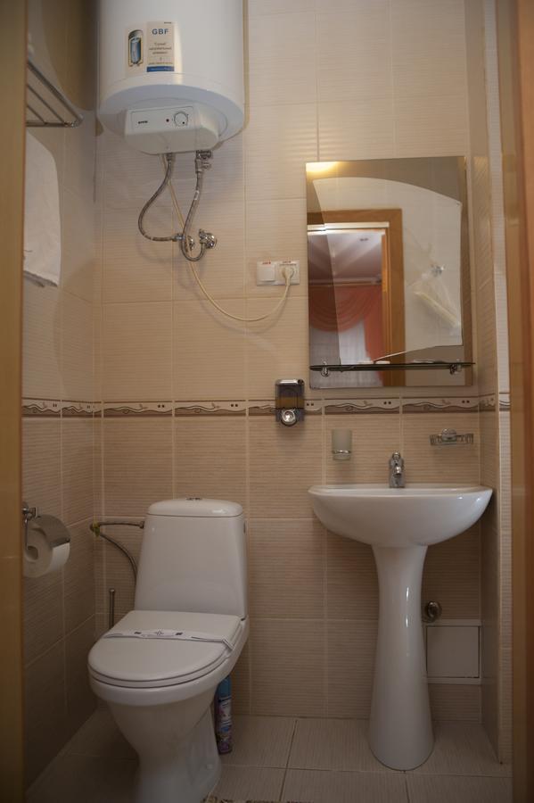 Bilyj Rojal Hotell Zaporizhia Eksteriør bilde
