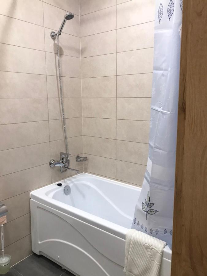 Bilyj Rojal Hotell Zaporizhia Eksteriør bilde